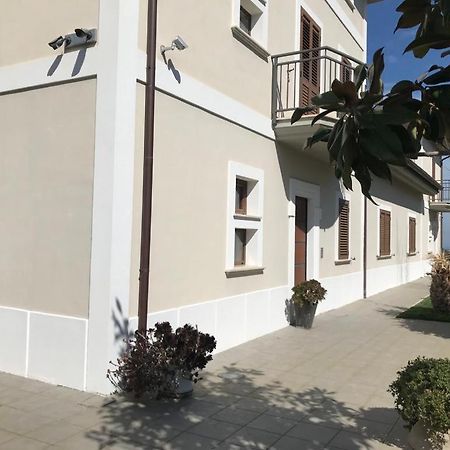 Villa Torre Degli Ulivi Corigliano Calabro Exterior photo